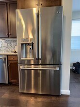 215 Burbank St in Hayward, CA - Building Photo - Building Photo