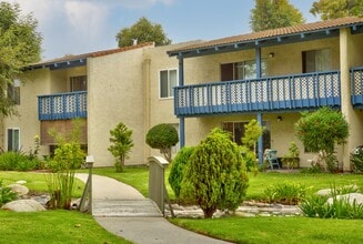 THE LANDING AT CHANNEL ISLANDS in Oxnard, CA - Building Photo - Building Photo