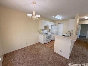 94-550-550 Lumiauau St in Waipahu, HI - Building Photo - Building Photo