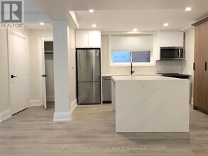 218 Wheeler Ave in Toronto, ON - Building Photo - Building Photo