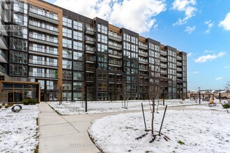 2343-2343 Khalsa Gate in Oakville, ON - Building Photo - Building Photo