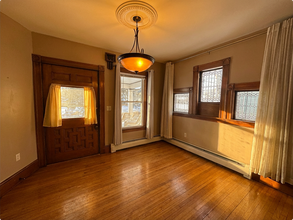 16 Boston Ave, Unit A in Medford, MA - Building Photo - Building Photo