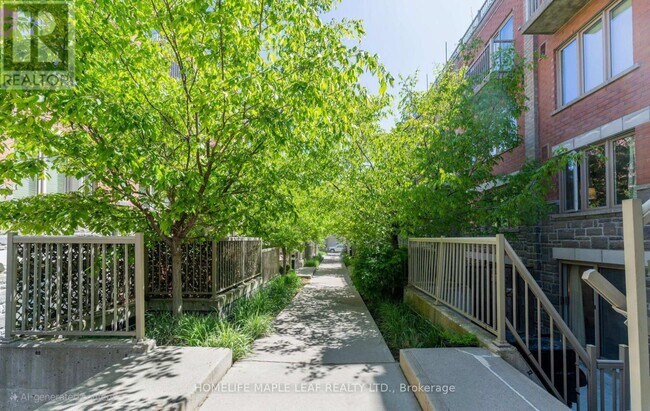 20 Foundry Ave in Toronto, ON - Building Photo - Building Photo
