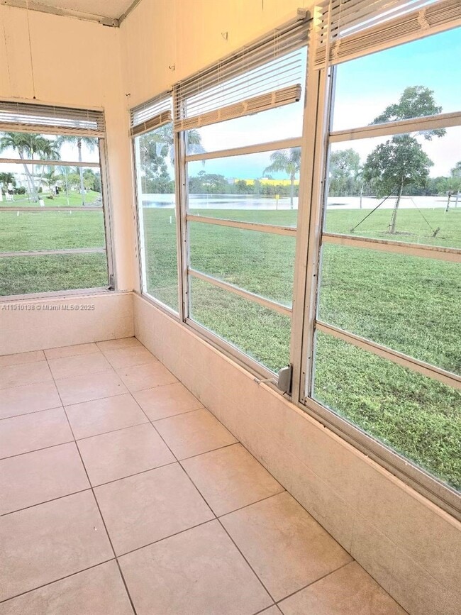 property at 2309 Park Ln