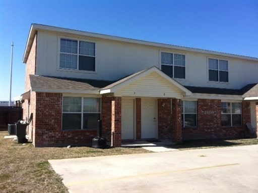 property at 2809 Kerrville Ct