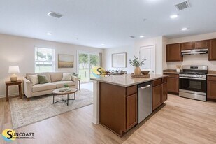 6461 Sweetbay Ln, Unit 202 in Jacksonville, FL - Building Photo