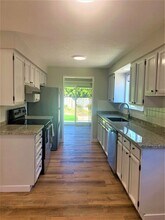 12214 SE McGillivray Blvd in Vancouver, WA - Building Photo - Building Photo
