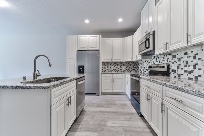 property at 14 Bunker View Dr