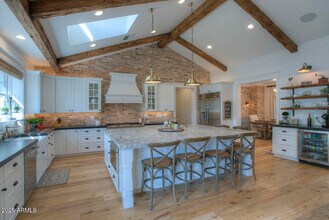 4535 E Calle Ventura in Phoenix, AZ - Building Photo - Building Photo