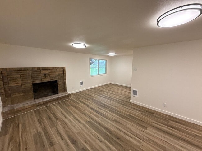 4435 Campbell Dr SE in Salem, OR - Building Photo - Building Photo
