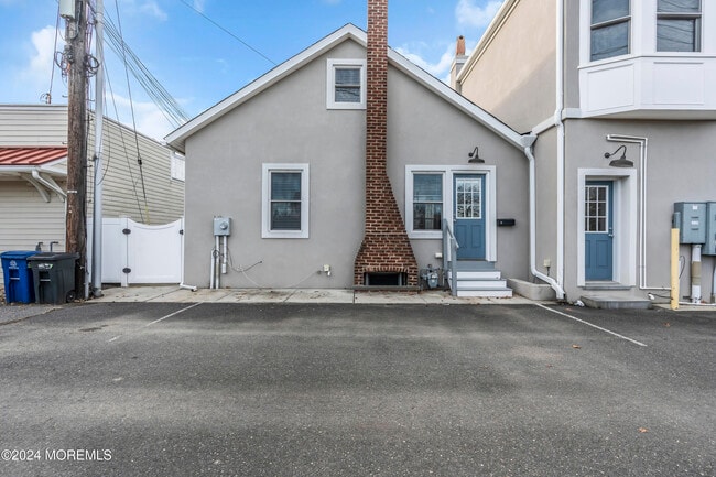 217 Jersey Ave in Spring Lake, NJ - Foto de edificio - Building Photo