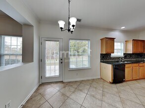 2005 Brook Valley Run in Monroe, NC - Foto de edificio - Building Photo