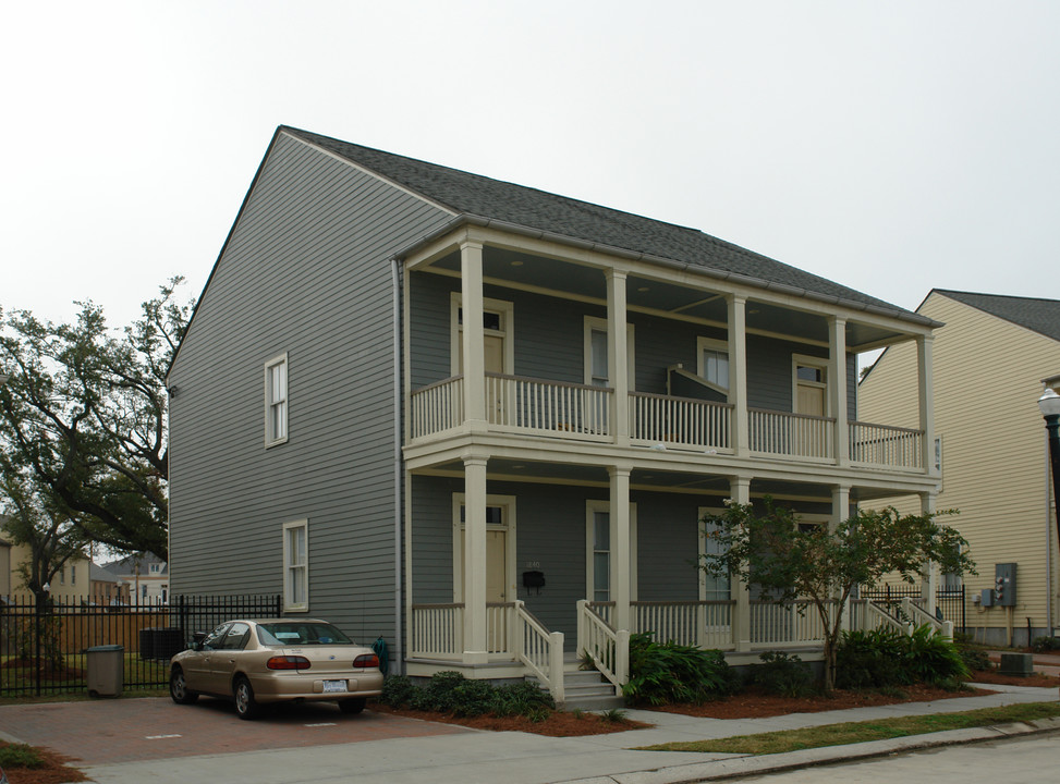 1820 Chippewa St Park in New Orleans, LA - Building Photo