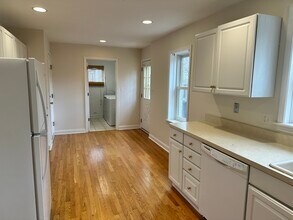 760 Summit Ave in Lake Forest, IL - Building Photo - Building Photo