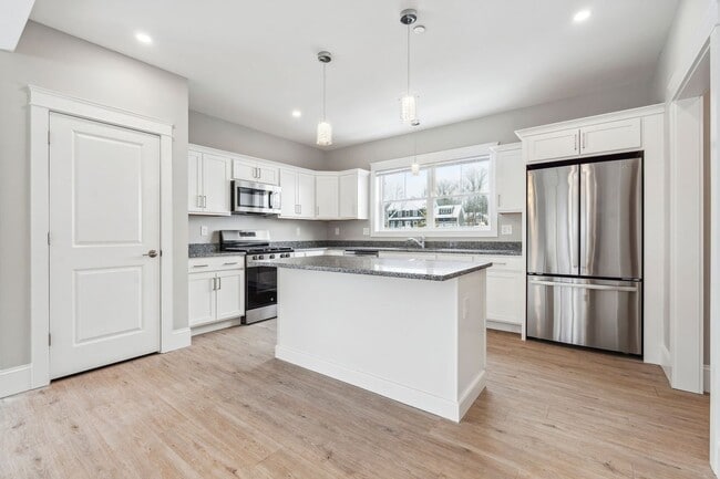 property at 3 Quill Ln