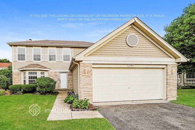 property at 21961 W Laguna Ct