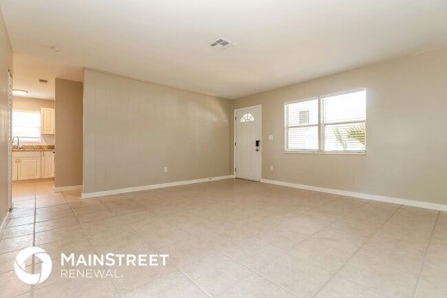 9537 Groveland St in Seminole, FL - Foto de edificio - Building Photo