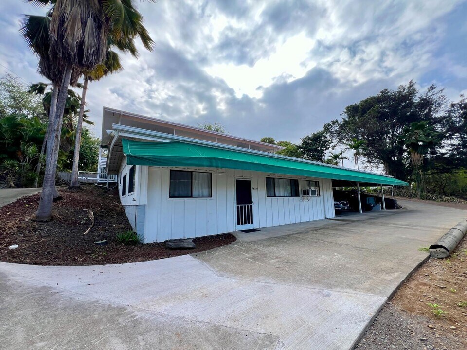 78-230 Kahaluu Rd in Kailua Kona, HI - Building Photo