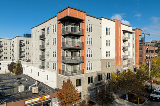 CITYSCAPE in Salt Lake City, UT - Foto de edificio - Building Photo