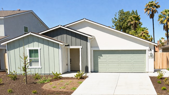 property at 1646 Concord Ave