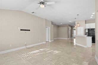 27422 Edenfield Dr in Wesley Chapel, FL - Building Photo - Building Photo