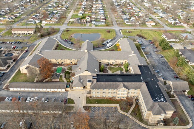 The Abbewood Senior Living in Elyria, OH - Foto de edificio - Building Photo