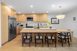 4747 Marina Dr, Unit ID1462278P in Carlsbad, CA - Foto de edificio - Building Photo