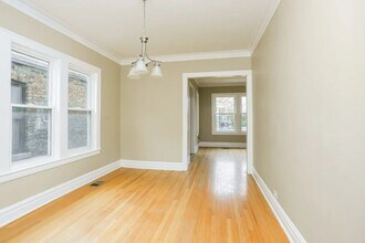 4541 W Altgeld St in Chicago, IL - Building Photo - Building Photo