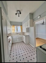 353 N Sycamore Ave in Los Angeles, CA - Building Photo