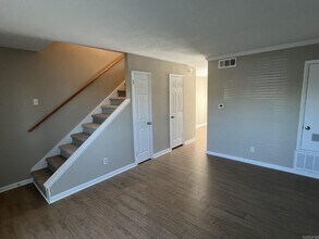 9019 N Rodney Parham Rd in Little Rock, AR - Building Photo - Building Photo