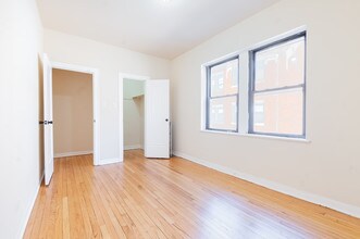 5242 S Drexel Ave-Unit -5242-3W in Chicago, IL - Building Photo - Building Photo