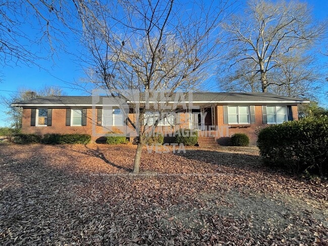 property at 7162 Everett Dr