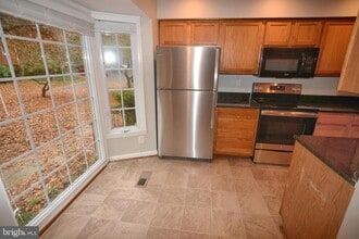 1666 Albermarle Dr in Crofton, MD - Building Photo - Building Photo