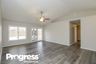 814 N Sailors Way in Gilbert, AZ - Building Photo - Building Photo