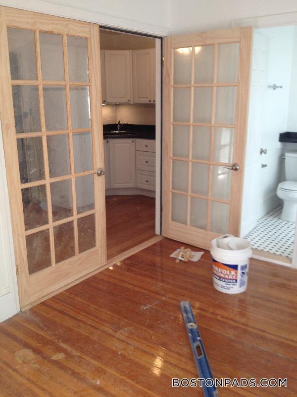 64 Hemenway St in Boston, MA - Building Photo - Building Photo