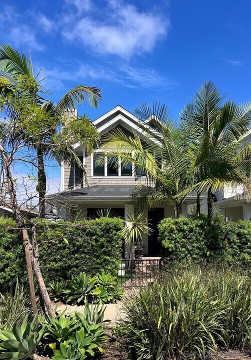 960 F Ave in Coronado, CA - Building Photo