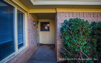 9805 Memphis Ave in Lubbock, TX - Building Photo - Building Photo