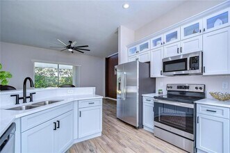 11104 Holly Cone Dr in Riverview, FL - Building Photo - Building Photo