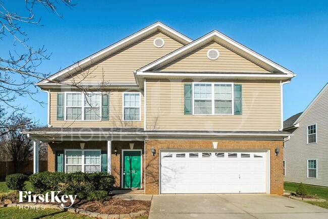 property at 870 Peachtree Meadows Cir