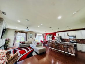 11 Morris Ln in Cranbury, NJ - Building Photo - Building Photo