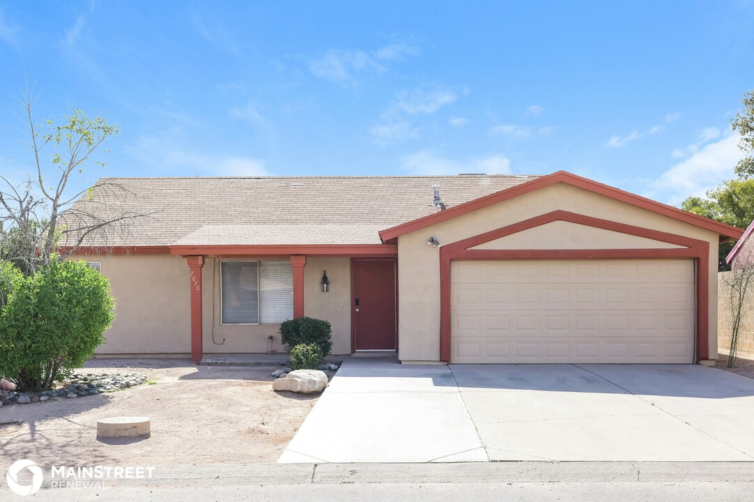 7070 S Placita Del Mundo in Tucson, AZ - Building Photo