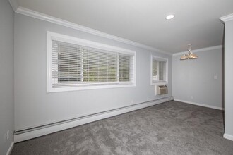 427 Main St in Northport, NY - Building Photo - Building Photo
