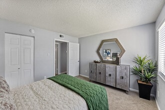 The Garrison in Dallas, TX - Foto de edificio - Building Photo