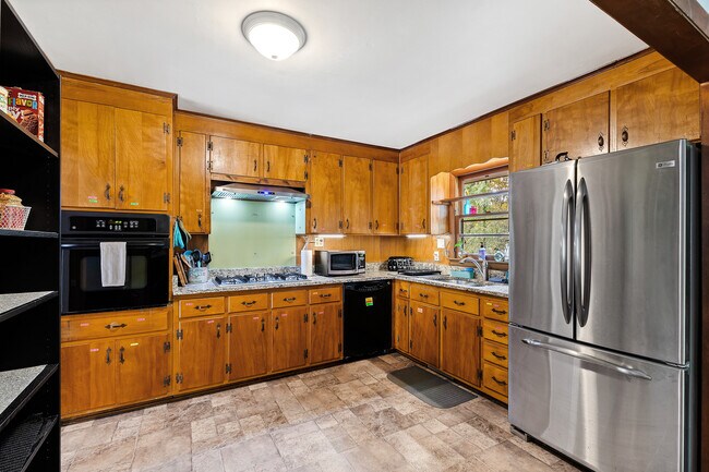 3421 Huntleigh Dr in Raleigh, NC - Building Photo - Building Photo