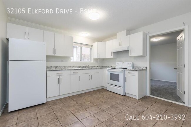property at 32105 Elkford Dr