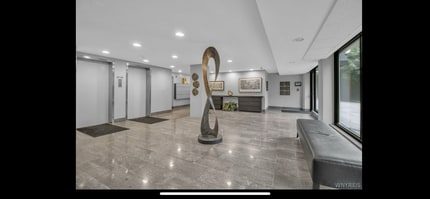 849 Delaware Ave, Unit 505 in Buffalo, NY - Building Photo - Building Photo