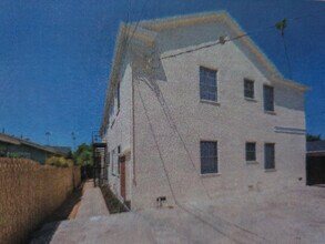 2018 W 39th St in Los Angeles, CA - Building Photo - Building Photo