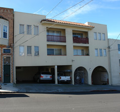 87 Hillcrest Dr in Daly City, CA - Building Photo - Building Photo