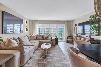340 Sunset Dr, Unit 505 in Fort Lauderdale, FL - Building Photo - Building Photo