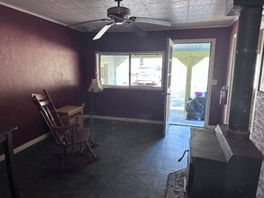 21 Dorothy Wy in Mad River, CA - Building Photo - Building Photo